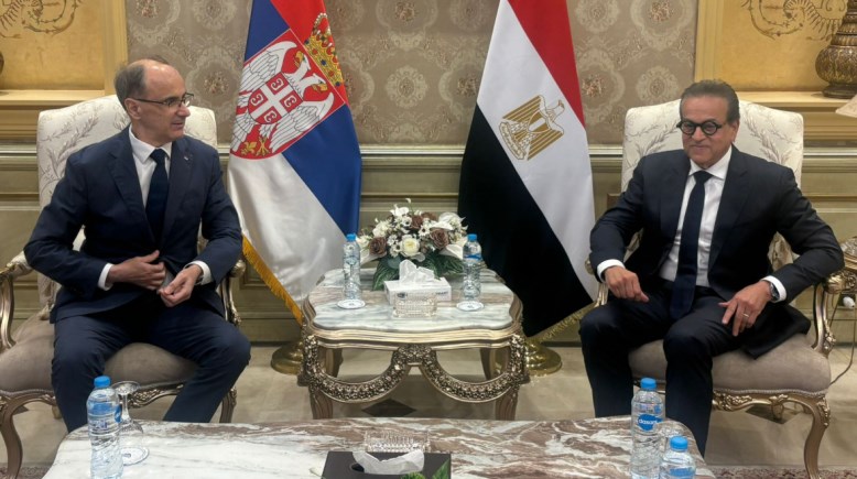 وزير الصحة ورئيس وزراء صربيا