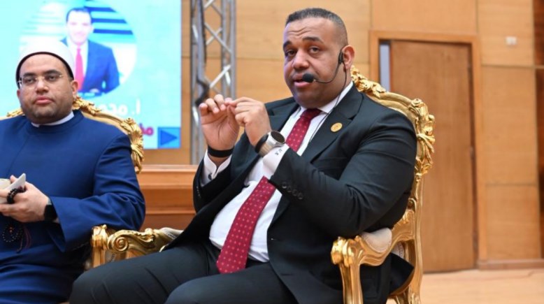 الكاتب الصحفي والمحلل السياسي الدكتور محمد كمال