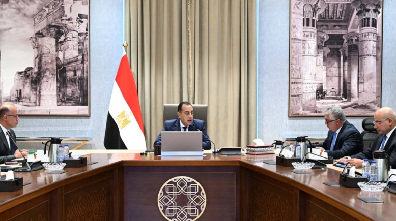 اجتماع رئيس الوزراء مصطفى مدبولي