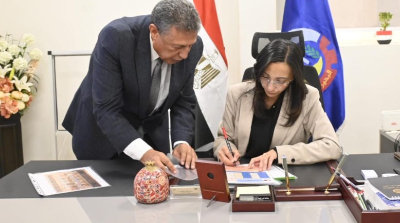 محافظ البحيرة تعتمد نتيجة الشهادة الاعدادية 