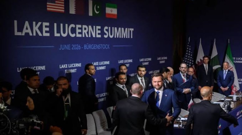 وفدي إيران وأمريكا في سويسرا