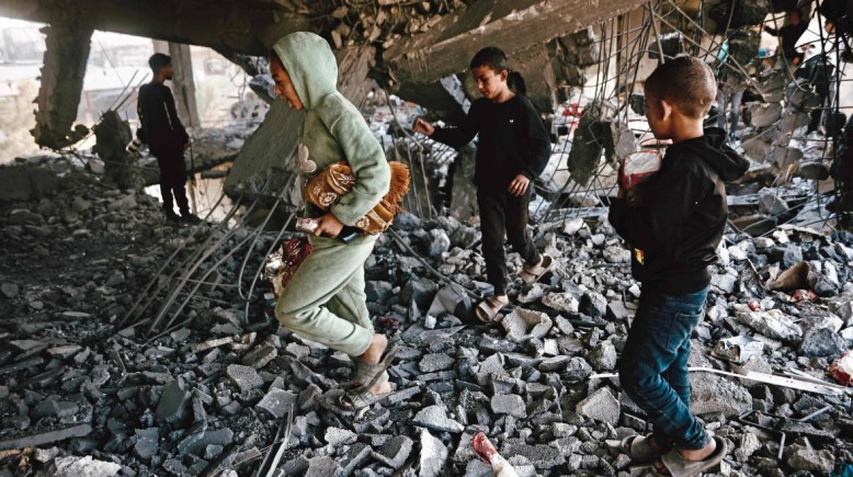 تصعيد خطير في غزة :إستشهاد 8 فلسطينيين  وإصابة العشرات في غارات إسرائيلية على مناطق متفرقة في القطاع 