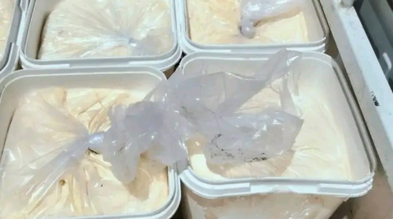 جانب  من المضبوطات 