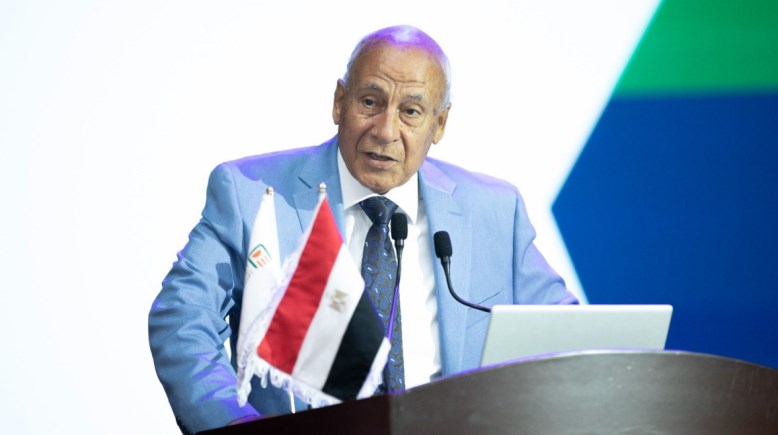 الدكتور حسن القلا