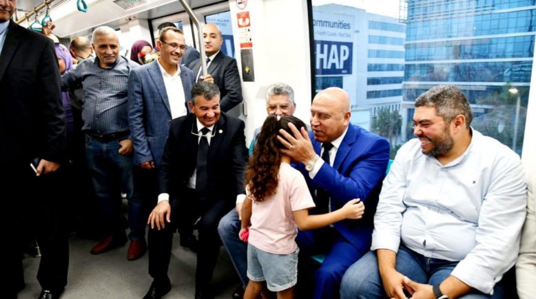 الفريق كامل الوزير، خلال تشغيل المرحلة الثانية من مشروع مونوريل شرق النيل