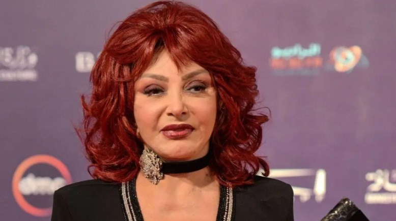 الفنانة نبيلة عبيد 