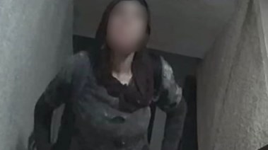 السيدة الظاهرة بمقطع الفيديو