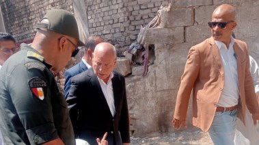 محافظ القاهرة يتفقد حريق منشأة ناصر 