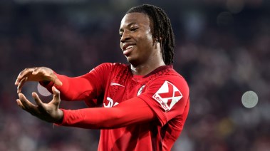 يوهان مانزامبي لاعب سويسرا