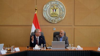 وزير الكهرباء والطاقة المتجددة، محمود عصمت مع وزير البترول والثروة المعدنية، كريم بدوي