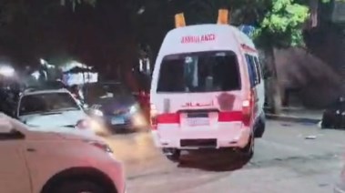 لحظة نقل الطفل حمزة من المشرحة