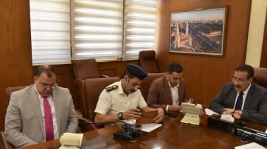 محافظ بورسعيد يقود خطة استعداد شاملة لتأمين الامتحانات.. 17 لجنة تستقبل الطلاب وسط إجراءات مشددة وخدمات متكاملة