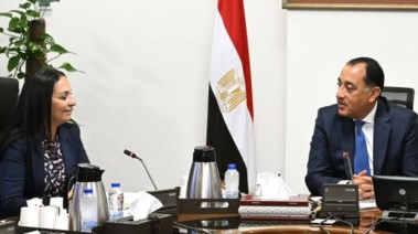 رئيس الوزراء ووزيرة التضامن الاجتماعي