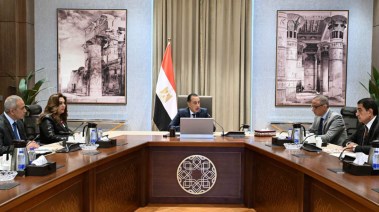 خلال اجتماع رئيس الوزراء
