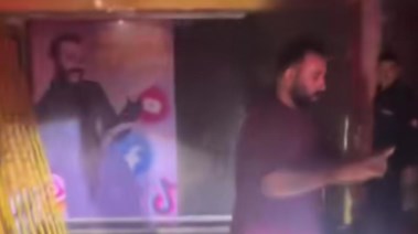 جانب من حريق استوديو المصور مدحت العدل 