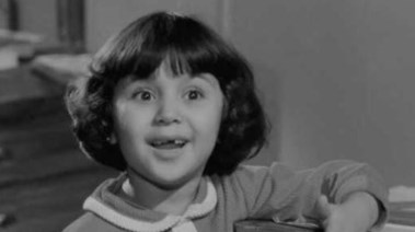  الفنانة الراحلة إكرام عزو 