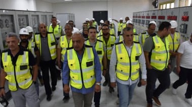 وزير الكهرباء والطاقة 