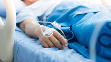 إصابة 16 شخصًا باشتباه تسمم غذائي في بني سويف جراء تناول "وجبة كشري" 