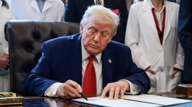 الرئيس الأمريكي دونالد ترامب