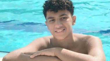الشاب المتوفى 