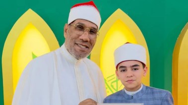 القارئ محمد القلاجي والشيخ عبدالفتاح الطاروطي 