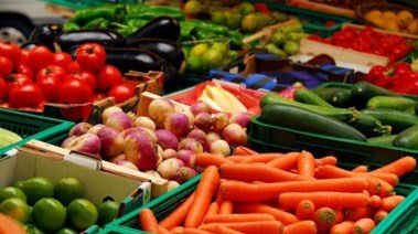  أسعار الخضار والطماطم اليوم الإثنين 15 يونيو 2026