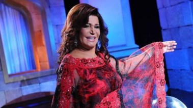 الفنانة نجوي فؤاد 