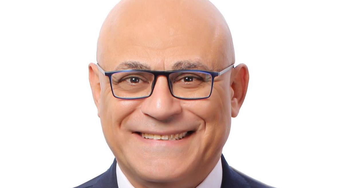  الدكتور ماجد عبد العظيم