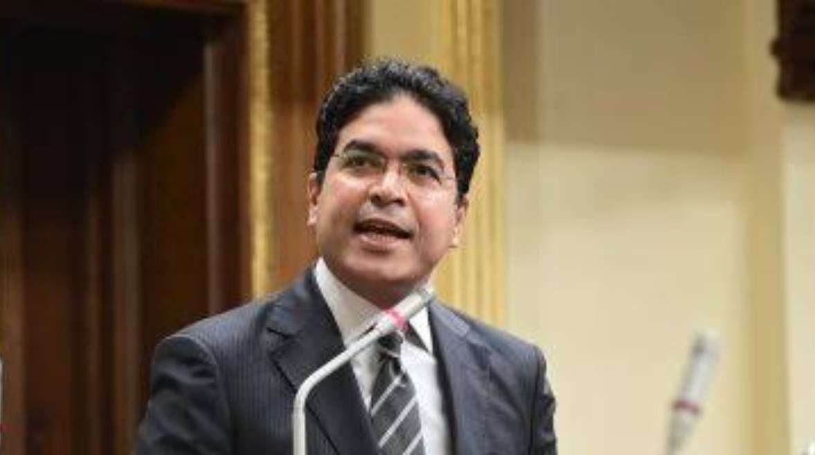 النائب ضياء الدين داوود 