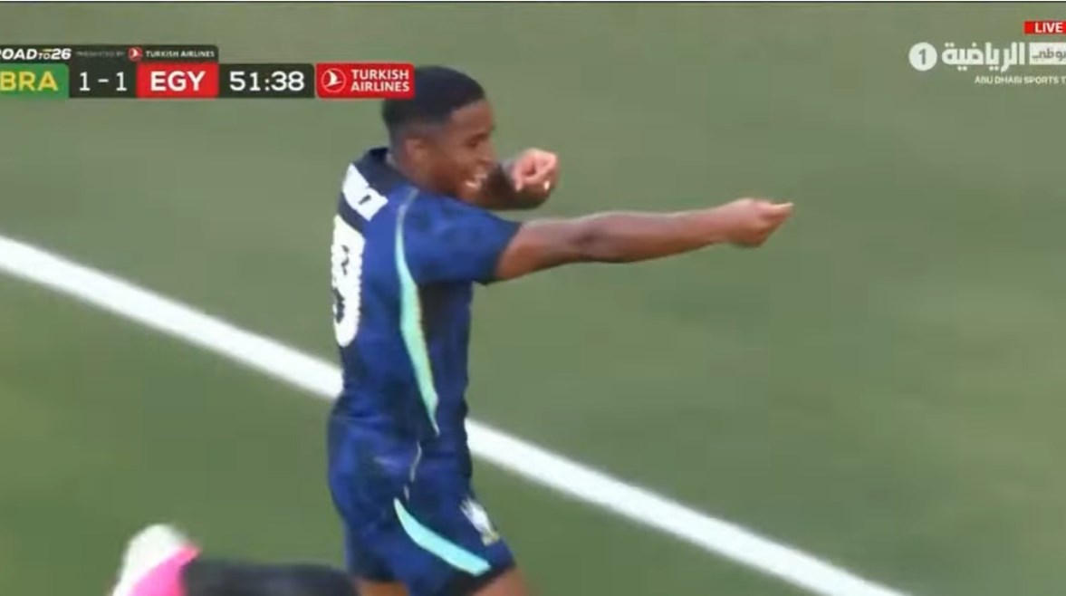 الهدف الثاني للبرازيل