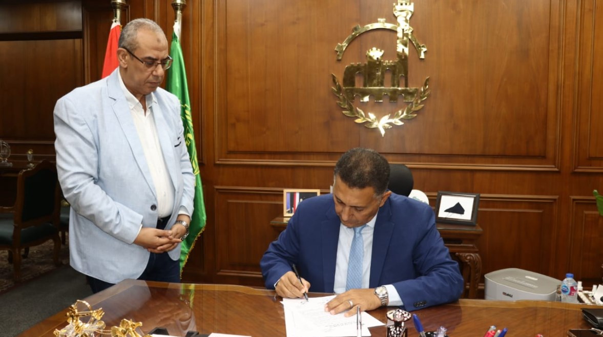 محافظ القليوبية يعتمد تنسيق القبول بالصف الأول الثانوي العام