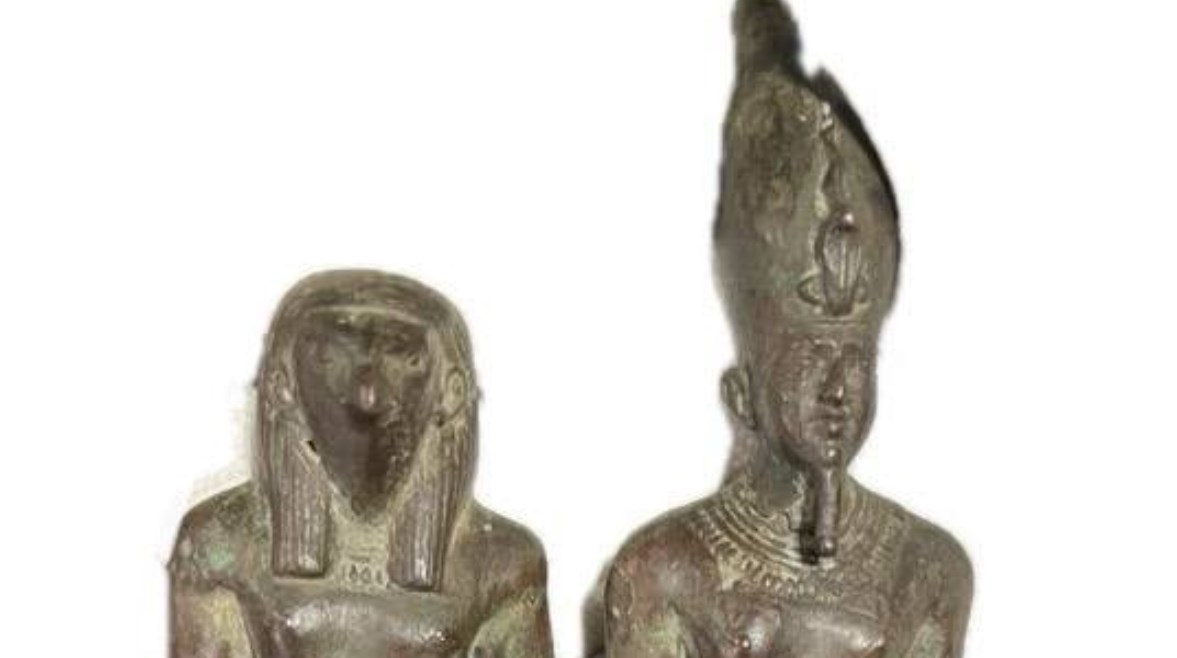 قطع أثرية