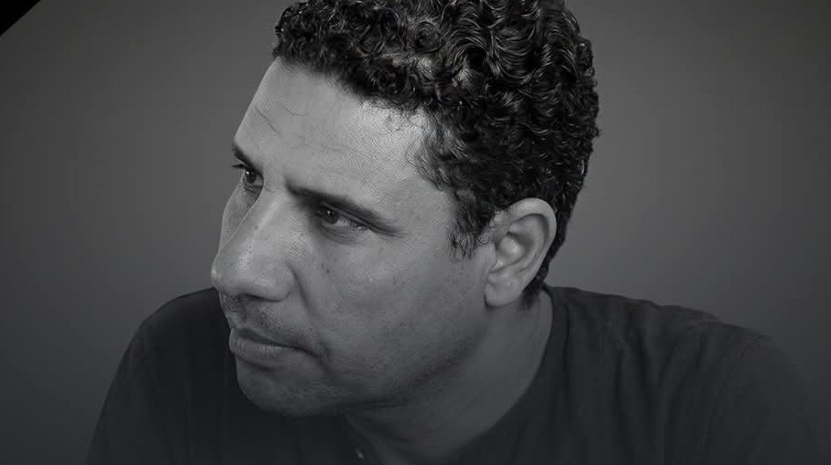 الشاب الراحل 