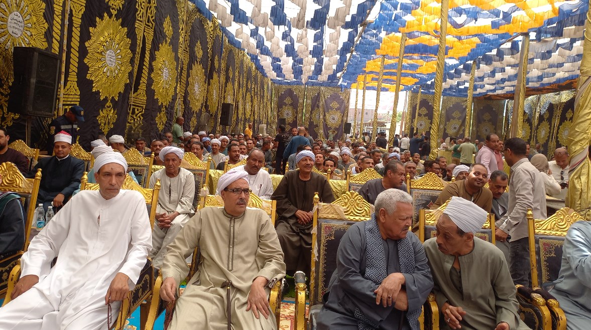 تصوير أسماء عطا الصلح خير بقنا 