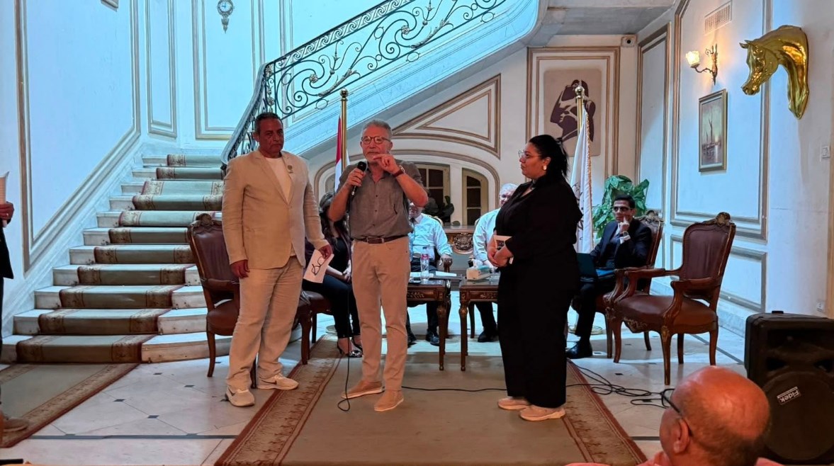  النادي السياسي بحزب المحافظين