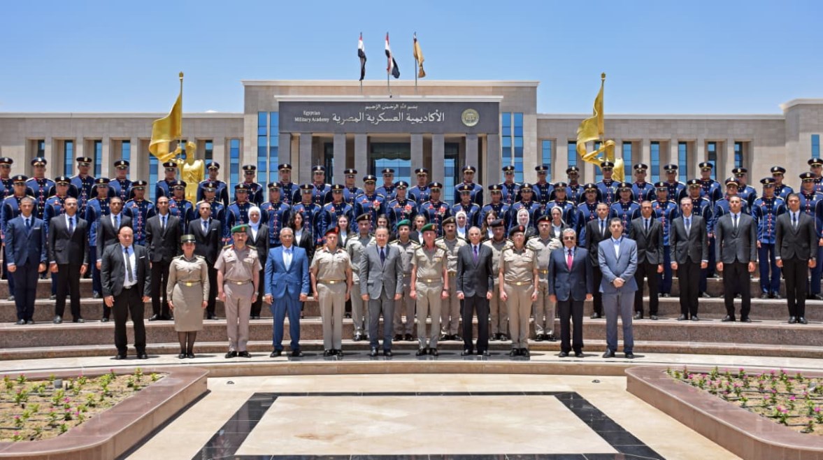 توقيع بروتوكول بين الأكاديمية العسكرية المصرية وأكاديمية البحث العلمى والتكنولوجيا 