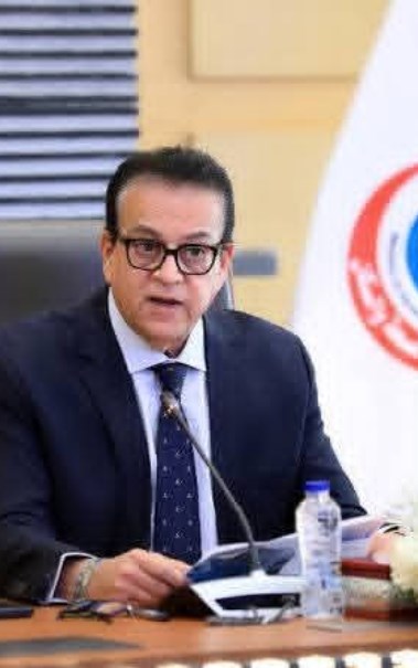 الدكتور خالد عبد الغفار وزير الصحه