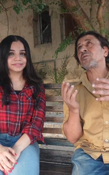 الفنان بدوي فهمي والزميلة هايدي محمد