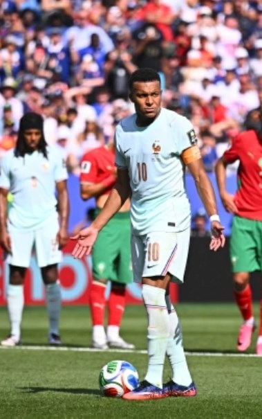 مبابي