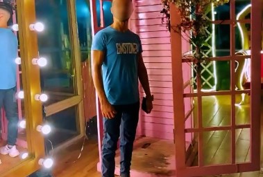 الشاب مهند 