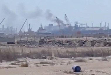 استهداف السفن في ميناء دمياط