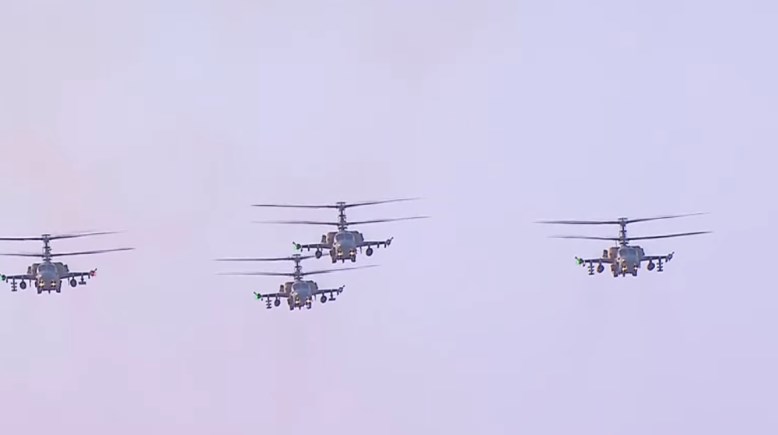 طائرات