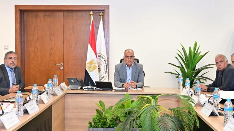  اللجنة الدائمة لتنظيم إيراد نهر النيل