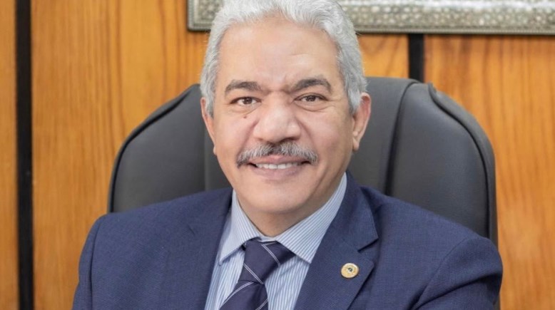 محمود صديق حسن القائم بأعمال رئيس جامعة الأزهر