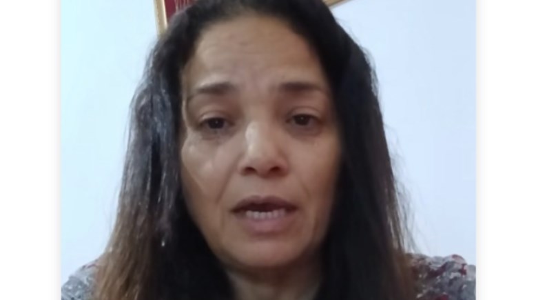 الصحفية عبير المرسي