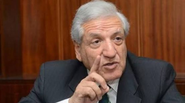 الدكتور فخري الفقي 