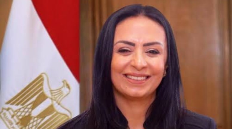 وزيرة التضامن الإجتماعي 