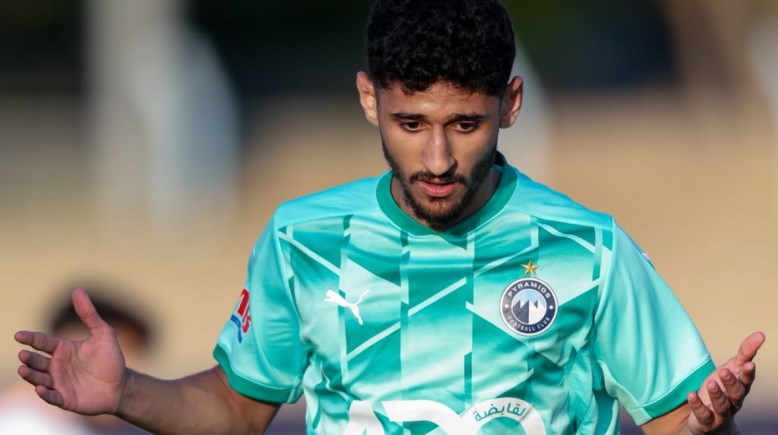 أحمد عاطف قطة 