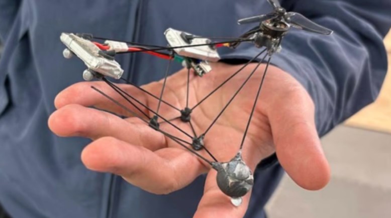 الطائرة المسيرة "فانتوم تويست"