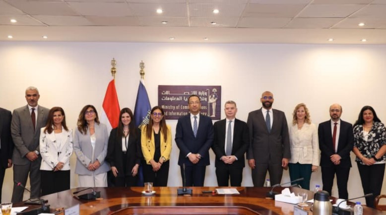 جانب من لقاء الوزير بأعضاء لجنة التحول الرقمي بغرفة التجارة الأمريكية